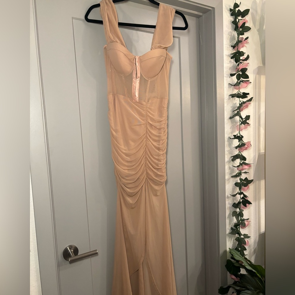 NWT Prom / Formal Dress | Taupe | Large